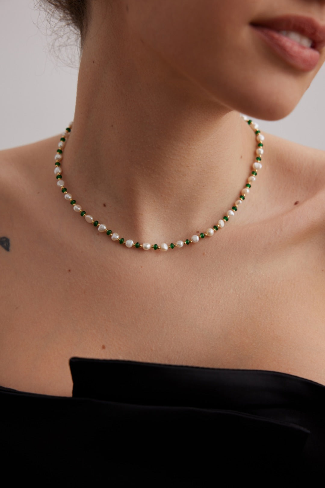 925 Sterling Silver  Synthetic Emerald Pearl Necklace