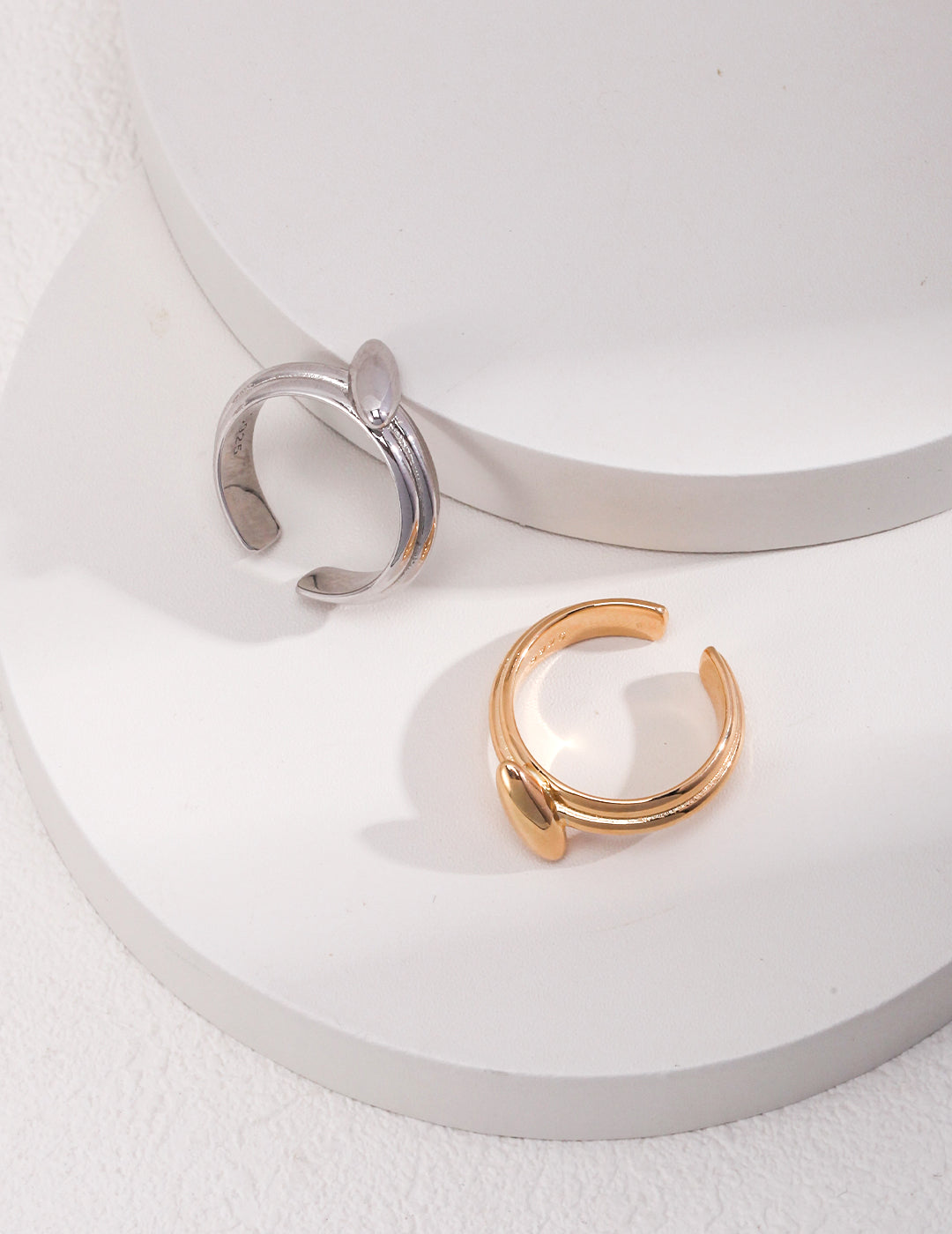 Plain Silver Oval Beanrings Ring