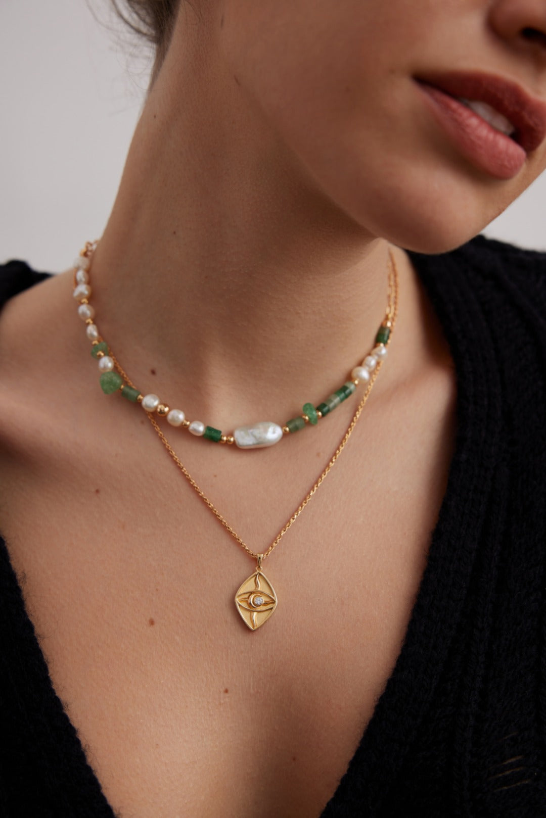 Sterling Silver Pearl Green Strawberry Crystal Necklace