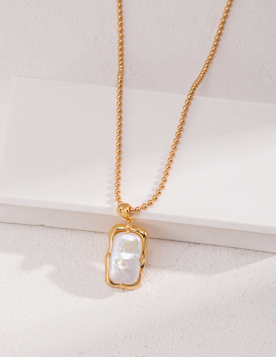 Natural Square Pearl Pendants Gold Beads Necklaces